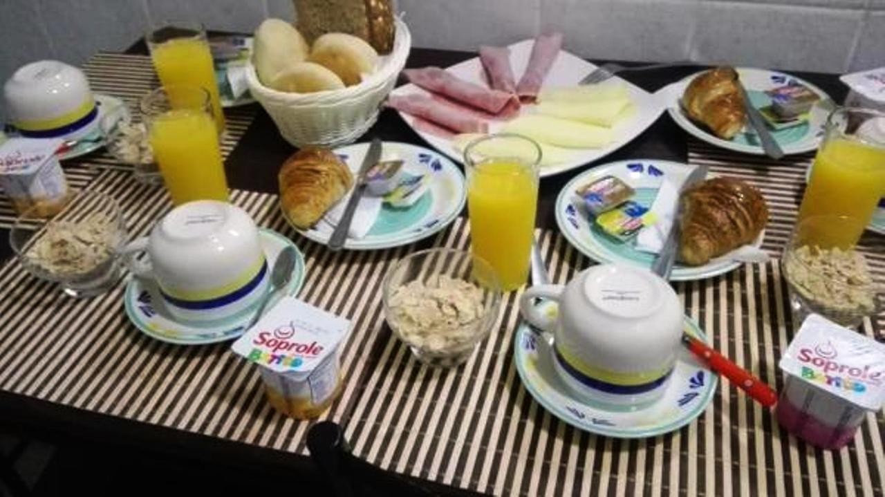 Hostal Los Castanos Vina del Mar Buitenkant foto